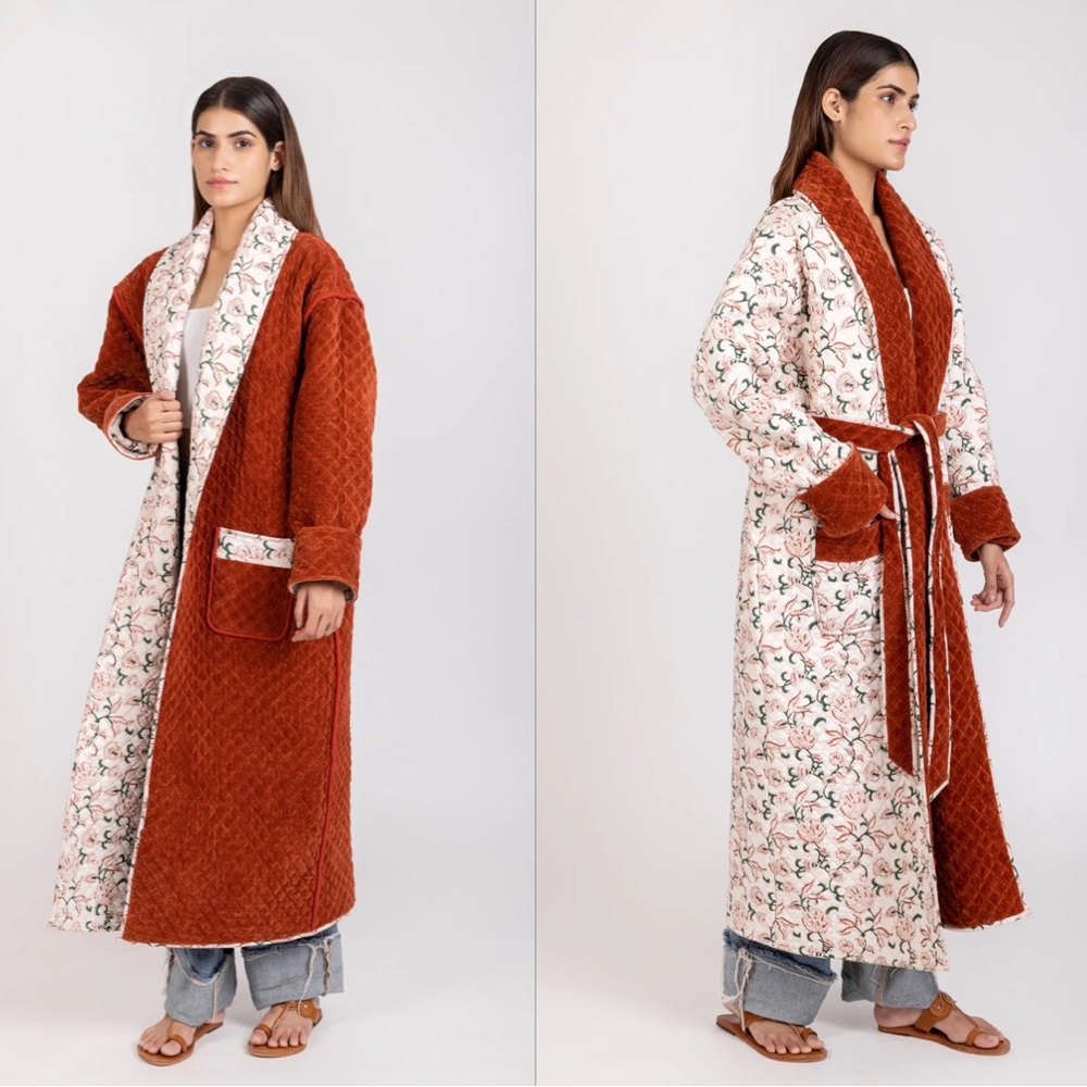 ✨Host Pick✨ Reversible Robe NWT Quilted Belted Velvet Cozy Luxury Fall New Large